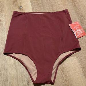 Kortni Jeane Wine EHW Bottoms